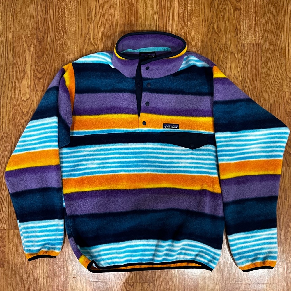 Patagonia Snap T Fleece Synchilla Pullover. Men’s Small. Stripe navy blue.